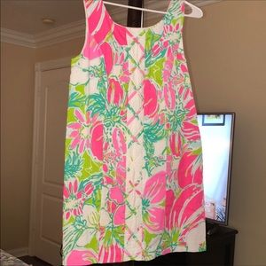 Lilly Pulitzer Floral shift dress Size 10